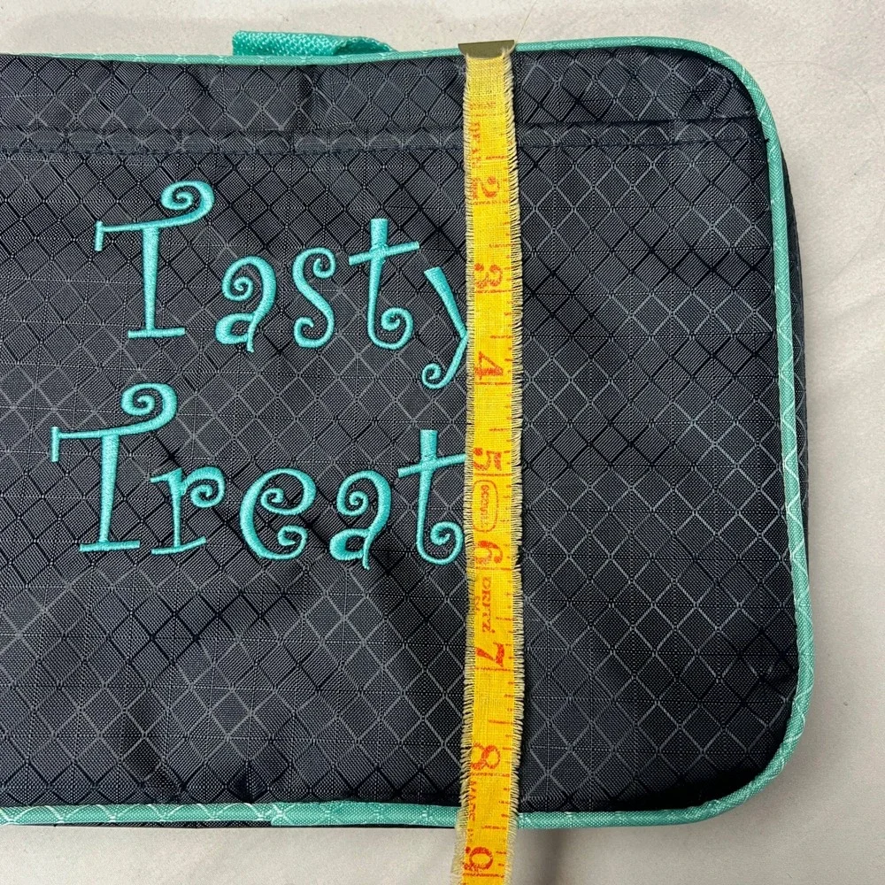 The One Lunch Box Insulated Embroidered Tasty Treats Kids‎ School Travel Navy